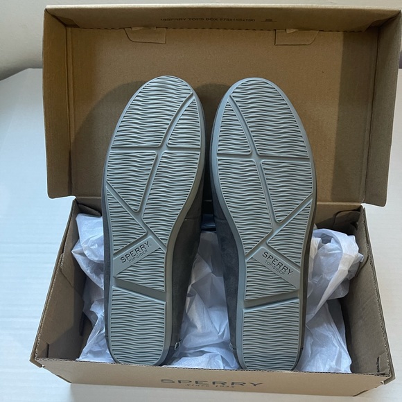 Ladies sperry comfort moccasin. Size 7 - Picture 5 of 6